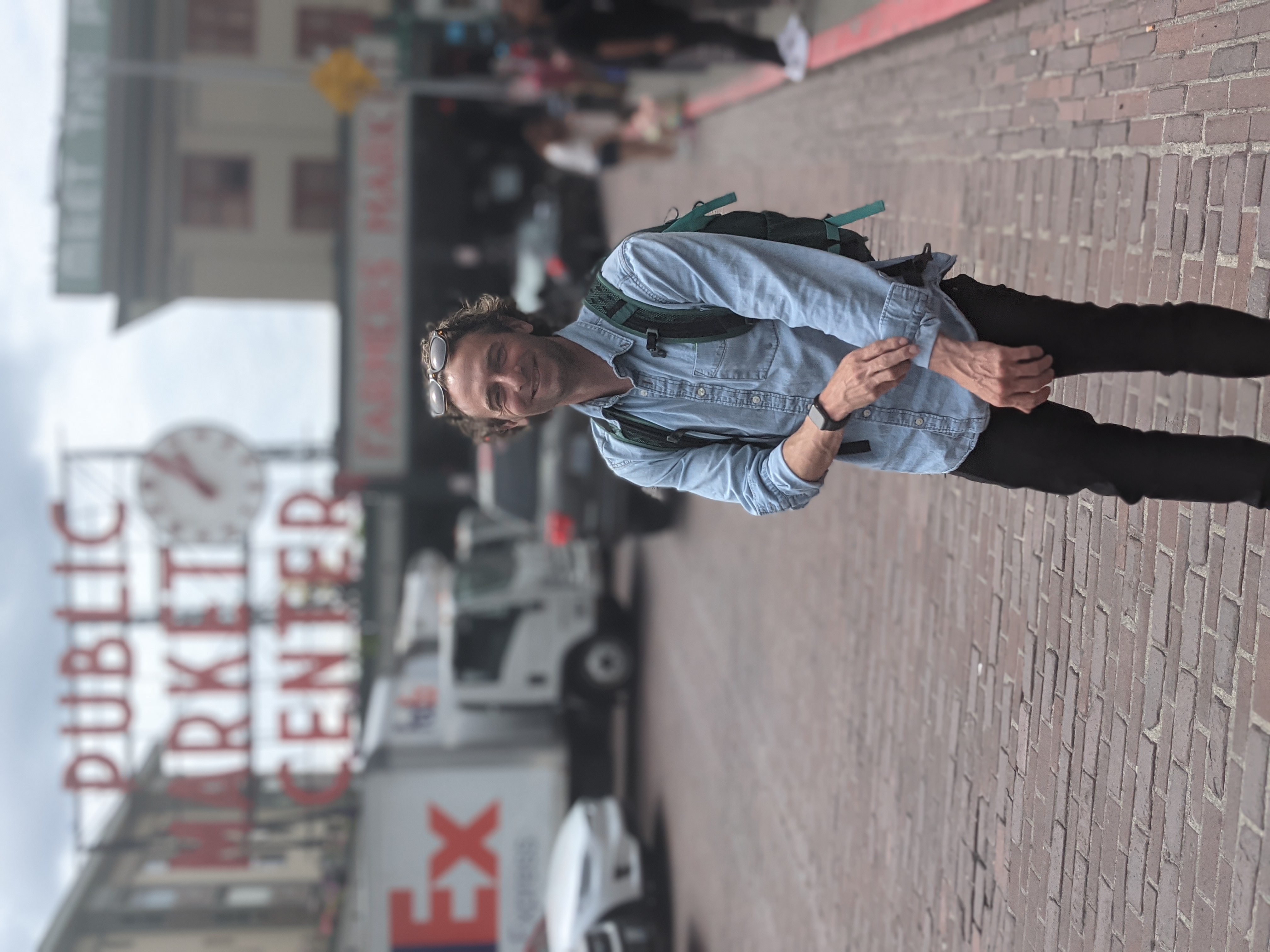 Chef B in Seattle